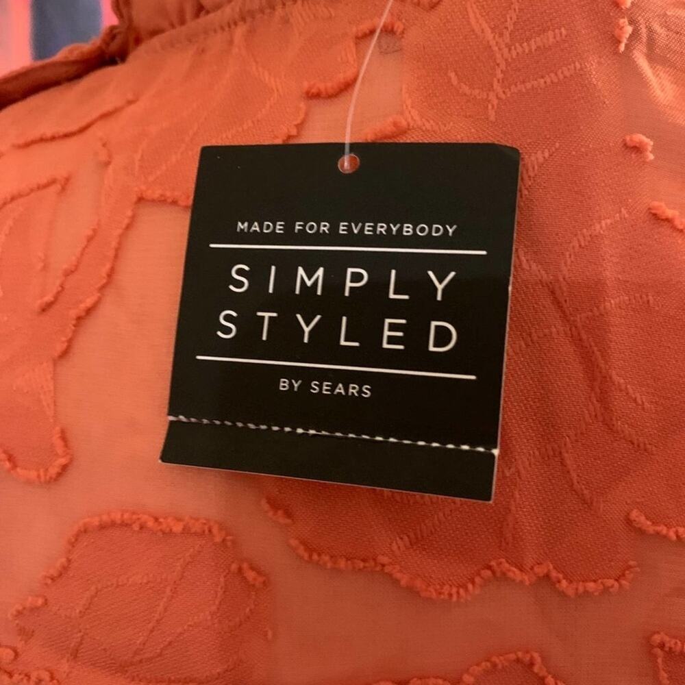 SIMPLY styled. Orange top blouse. short Ruffle neck.‎ . Size Small - Picture 6 of 12